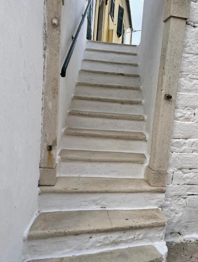 Angelina Apartment Lákka エクステリア 写真
